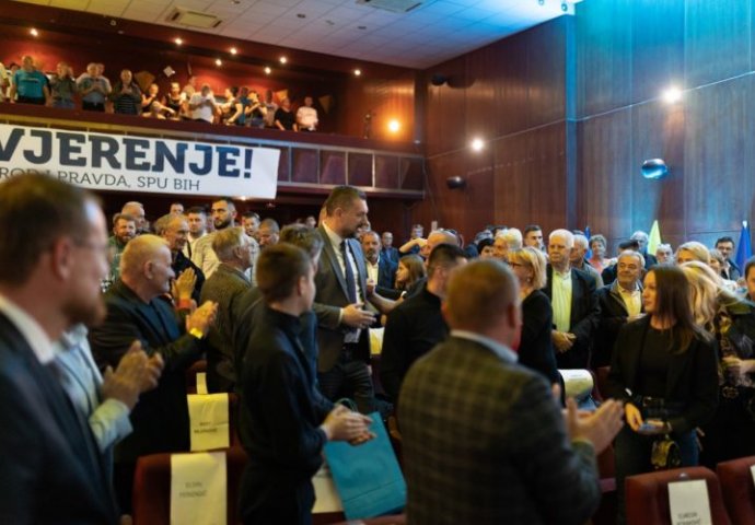 Konaković u Tuzli i Brčkom: “Niko se nikad nije obračunavao s režimom kao mi”