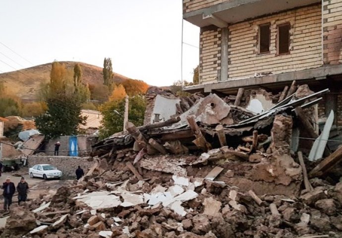 Potres magnitude 5.7 u Iranu, ozlijeđeno najmanje 276 ljudi