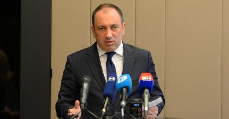 Crnadak: Nećemo odustati, šetnja pokazala da se Dodik više ne pita