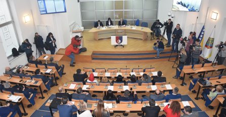 "Mrtva trka" za prvo mjesto u Kantonu Sarajevo: Narod i pravda ili SDA? Ovo su novi rezultati