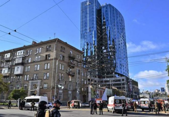 CNN JAVLJA: Njemački konzulat nije bio u upotrebi kada je pogođen projektilom