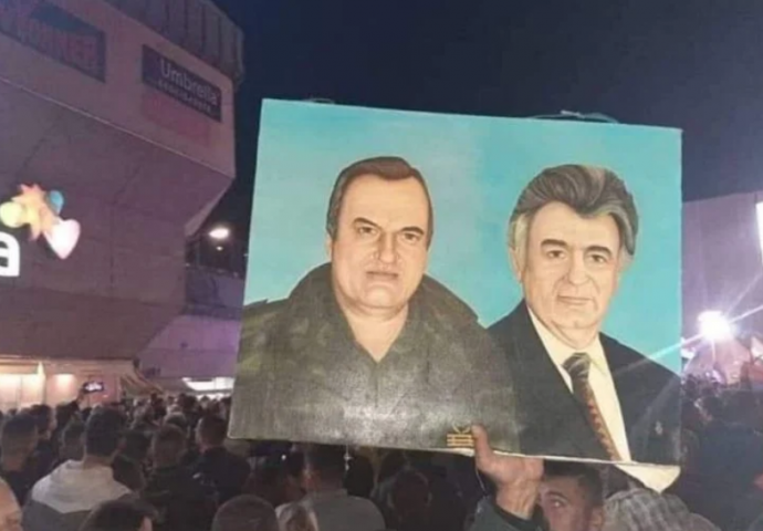 Salkić: "Oni koji na proteste nose slike ratnih zločinaca, ne nude promjene već se bore za vlast"