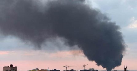 STIŽU VIJESTI IZ UKRAJINE: Novi raketni udari Rusije ostavljaju dio Lavova bez struje
