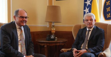 Džaferović ugostio Schmidta i nabrojao mu zašto se protivi njegovom nametanju izbornog zakona