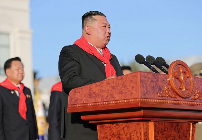 ANALIZA/KIM JONG UN OTVORENO PRIJETI: Upozorio neprijatelje da su njegove nuklearne snage u potpunosti spremne! ČEKA SE ODGOVOR AMERIKE