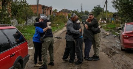 Rusija će evakuisati civile iz Hersona, Ukrajinci i dalje napreduju