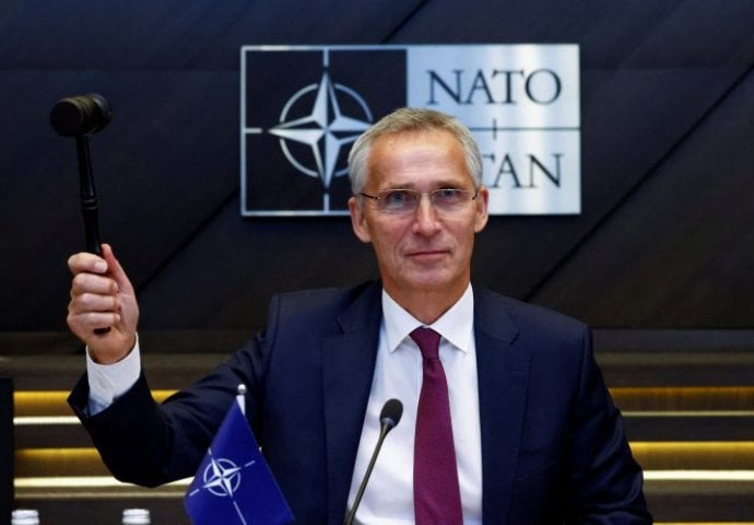 Stoltenberg: NATO će poštivati put koji izabere BiH