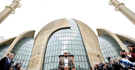 DW: Pet činjenica o džamijama u Njemačkoj