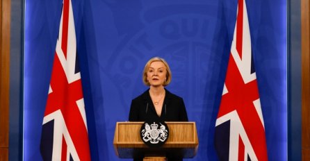 Britanske naslovnice o Liz Truss: Gotovo je, vrijeme isteklo