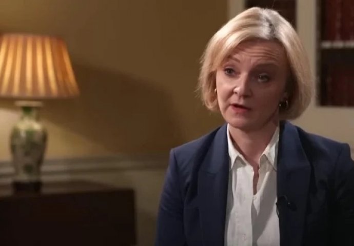 Vrlo loš rejting britanske premijerke Liz Truss: Čak 8 od 10 Britanaca ne odobrava rad Vlade, a njih 9 od 10 smatraju da aktualna vlast loše upravlja gospodarstvom