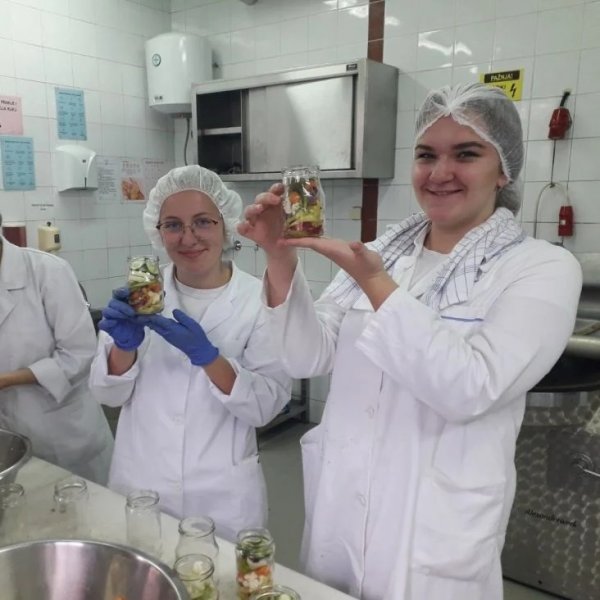 donacija-srednja-skola-pomozi-ba-1