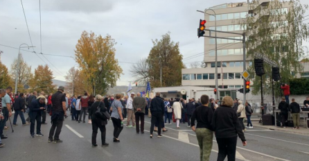 Poruke građana Schmidtu: “Neka povuče nametnuto ili neka napusti BiH”