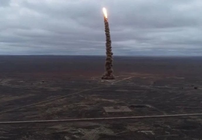 Rusija zaprijetila mogućim rušenjem američkih satelita ako isti budu uključeni u rat u Ukrajini