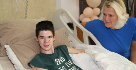 Faris, “dječak leptir” iz BiH, uspješno operisan u Turskoj