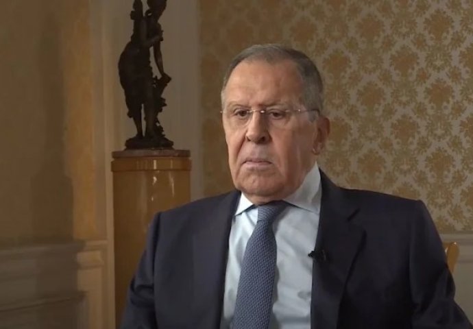 Lavrov usporedio aktualnu situaciju s Kubanskom raketnom krizom iz 1962. te poručio kako nije siguran hoće li biti odgovornosti i mudrosti koju su tada pokazali Hruščov i Kennedy