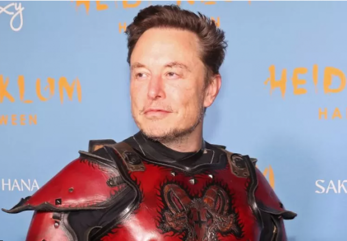 Elon Musk raspustio Twitterov odbor direktora