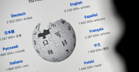 Rusija kaznila Wikipediju s 32.600 dolara 