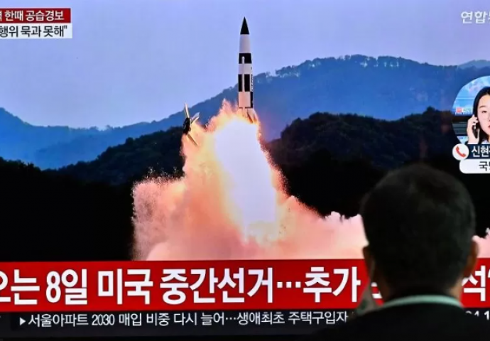 RASTU TENZIJE/JUŽNA KOREJA TVRDI: Sjeverna Koreja ispalila interkontinentalnu balističku raketu