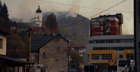 Širi se požar u Srebrenici: Na kompletnom podžručju je minsko polje (FOTO)