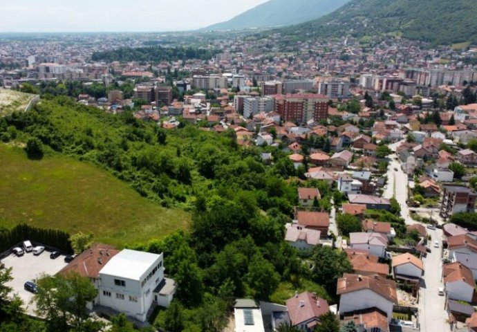 Dom za starije, u kojem je radnica šamarala baku, ostao bez dozvole za rad