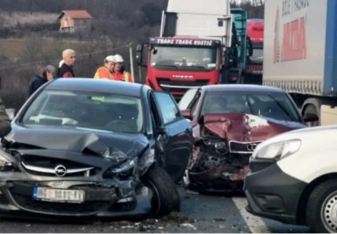 Detalji stravične nesreće kod Užica: Poginuli dijete (6) i policajac