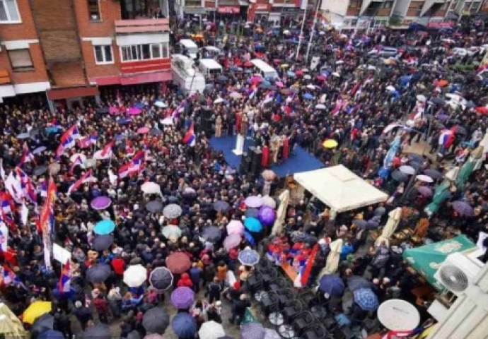 Počeo protest na Kosovu: "Ja sam Srbin i ovdje je sve moje"