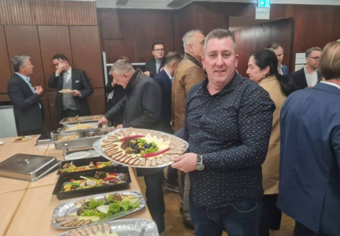 Željko  Komšić, Vahid Halilhodžić i Semir Osmanagić se okupili u Njemačkoj 