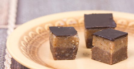 Ovo je NAJLJEPŠI KOLAČ: Starinski recept za najukusniju BAJADERU koja uspijeva čak i početnicima 