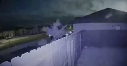 Muškarac tvrdi da mu je na kuću pao meteor: U požaru potpuno izgorjela, poginuo pas