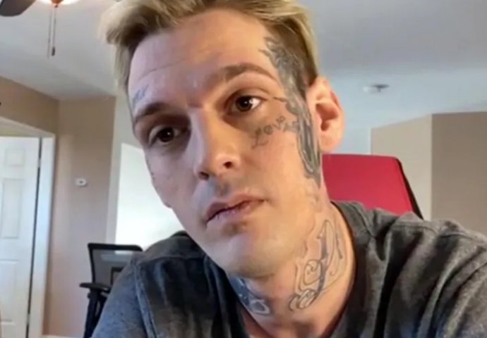 Pjevač se udavio u kadi, otkriveno šta je pronađeno pored njegovog tijela