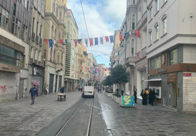 Stravični detalji tragedije u Istanbulu: Poginuli očevi i kćerke te bračni par