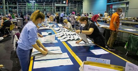 Njemački sud nakon godinu dana naložio ponavljanje izbora u Berlinu