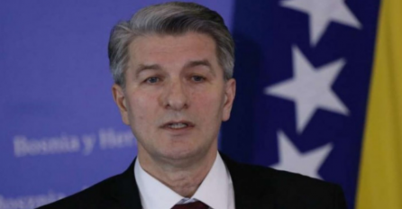 Šemsudin Mehmedović: Osmorka se prodala Čoviću ubijajući DF i Komšića