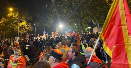 Veliki protesti u Podgorici: Crnom Gorom se neće upravljati iz drugih država