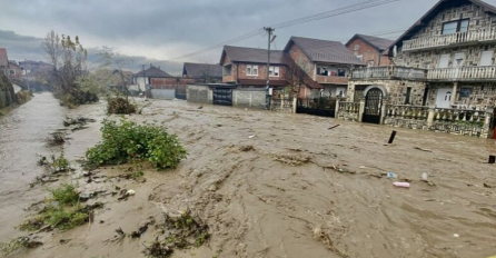 Obilna kiša prouzrokovala poplave i ogromnu štetu u jugozapadnoj Srbiji, vojska stiže u pomoć