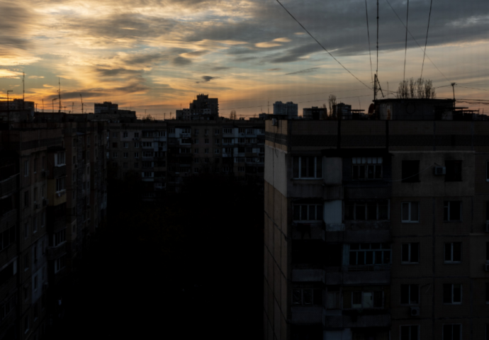 Velik dio Kijeva i dalje bez struje, a temperature su ispod nule