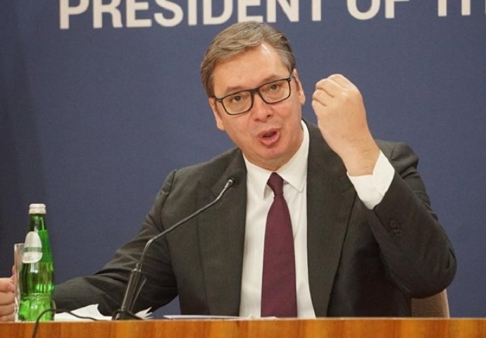 Vučić o rezoluciji EU u vezi Srbije: Besposlen pop jariće krsti