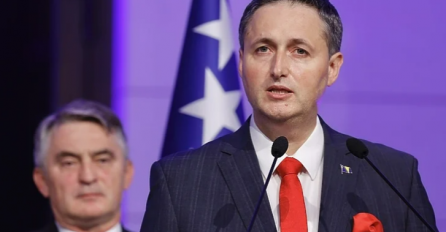 Bećirović: Obnova državnosti BiH je besmrtno djelo najnaprednijih ljudi tog vremena