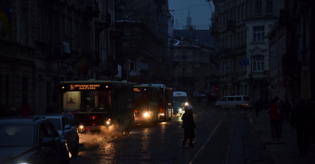 RAT U UKRAJINI, 275. DAN: Ruski udari na energetsku infrastrukturu iz dana u dan postaju sve intenzivniji - veći dio zemlje sad je bez struje, situacija postaje jako teška u glavnom gradu Kijevu