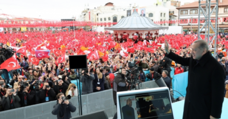 Erdogan: Turska je odlučna protivterorističkim operacijama učiniti granice sigurnima