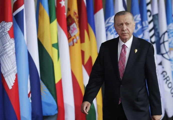 Erdogan o operacijama u Siriji i Iraku: Učinit ćemo Tursku sigurnom