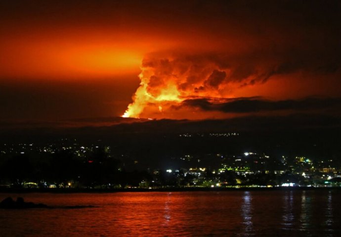 Najveći vulkan na svijetu izbacuje lavu 60 m u zrak: “Pripremite se na najgore”