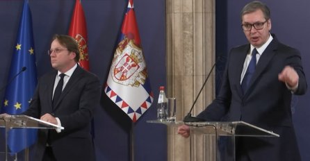 DIPLOMATSKI INCIDENT U BEOGRADU: Vučić urlao na press-konferenciji s komesarom Varhelyjem (VIDEO)