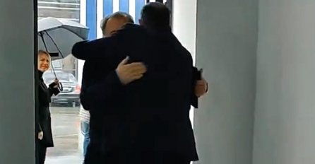 KAO IZ PJESME LEPE BRENE: Bakir Izetbegović nikada nije doživio ovako nešto, procurio video s Dodikovog imanja... (VIDEO)