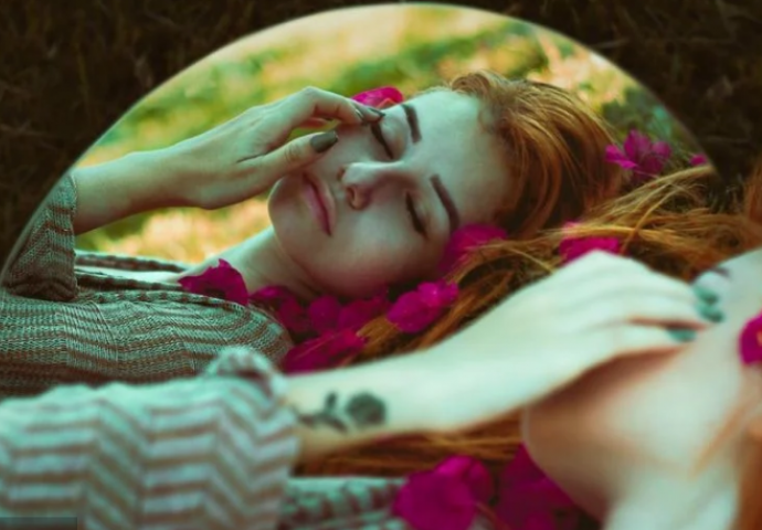 ČUVENI "DATUM OGLEDALA": Astrolog otkriva šta nam donosi 12.12.