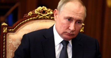 ŠTA SE DOGAĐA? Po prvi put u 10 godina Putin otkazao svoju završnu godišnju novinsku konferenciju koja je često znala potrajati i po nekoliko sati