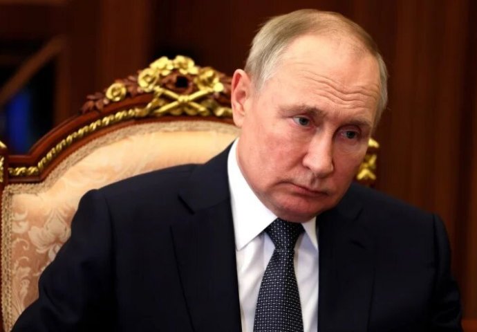 ŠTA SE DOGAĐA? Po prvi put u 10 godina Putin otkazao svoju završnu godišnju novinsku konferenciju koja je često znala potrajati i po nekoliko sati