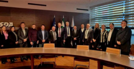 Evo kojih 11 zaključaka je usvojilo  Predsjedništvo SDA