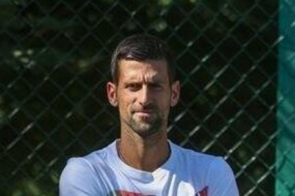 296073-novakdjokovicc-ls