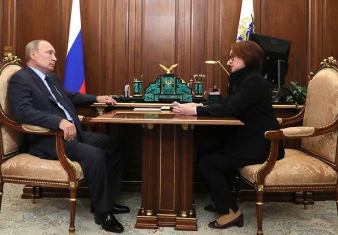 Putinovi ekonomisti najavili apokaliptični scenarij. Na kraju su ga spriječili